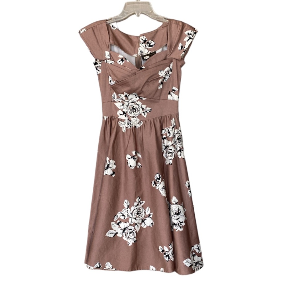 NEW! Stop Staring! Dress Alicia Estrada Floral Taupe Sweetheart Neck Size Small